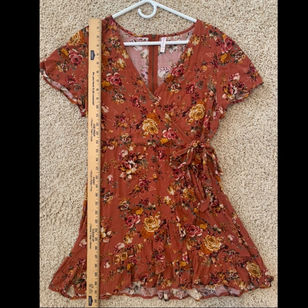 Rust floral faux wrap dress Sz L
